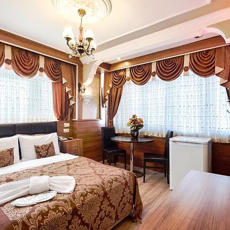Grand Gross Hotel Istanbul Exterior photo